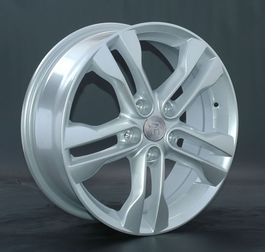 фото диска Replica LA R16 ET46 DIA67,1 PCD:5/114,3 серебро